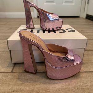 Schutz Snakeskin Metallic Pink Heel